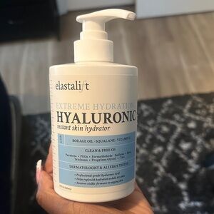 Extreme Hydration Hyaluronic Instant Skin Hydrator — White/Blue